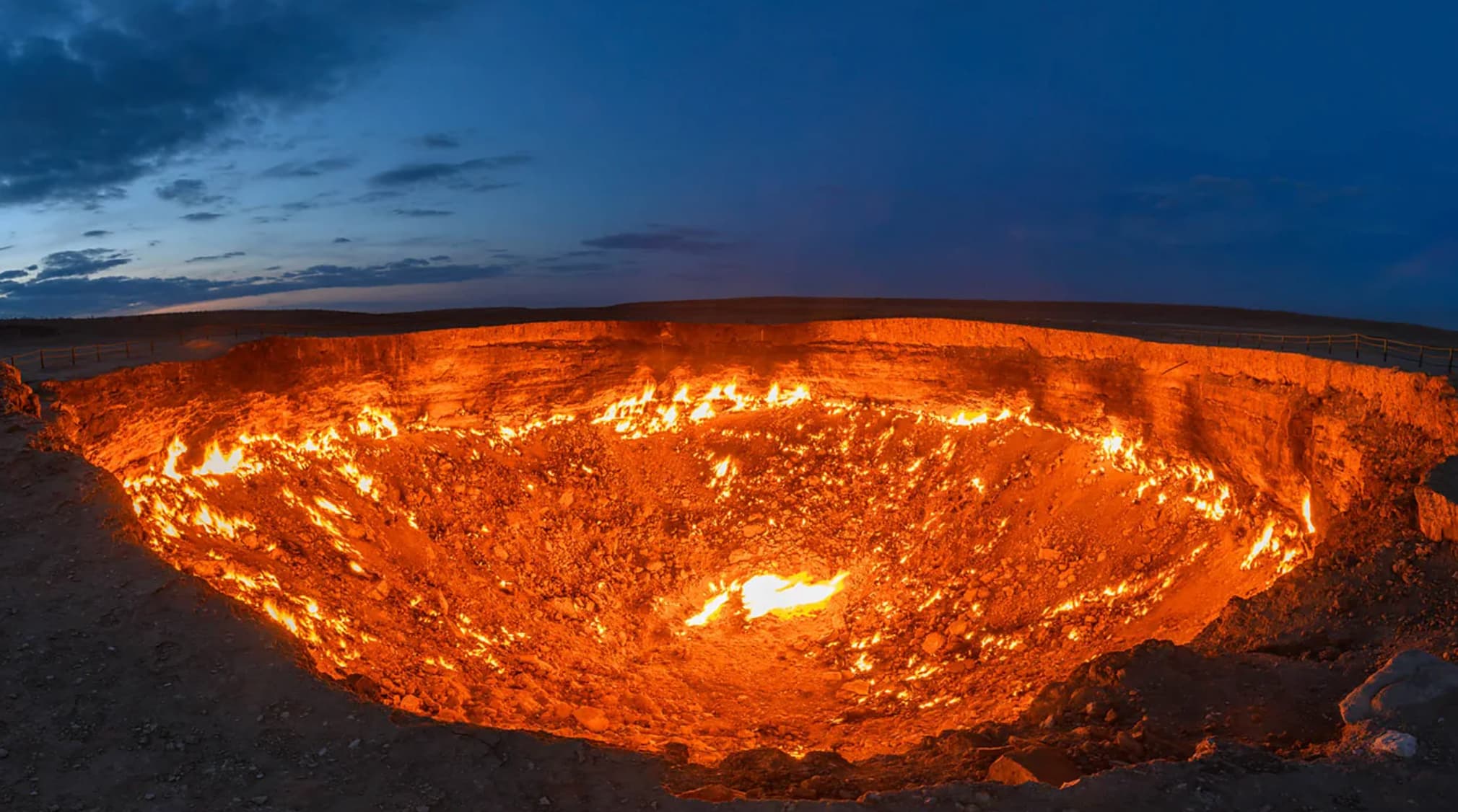 darvaza crater